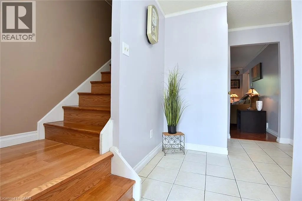 100 GOLDEN ORCHARD Drive