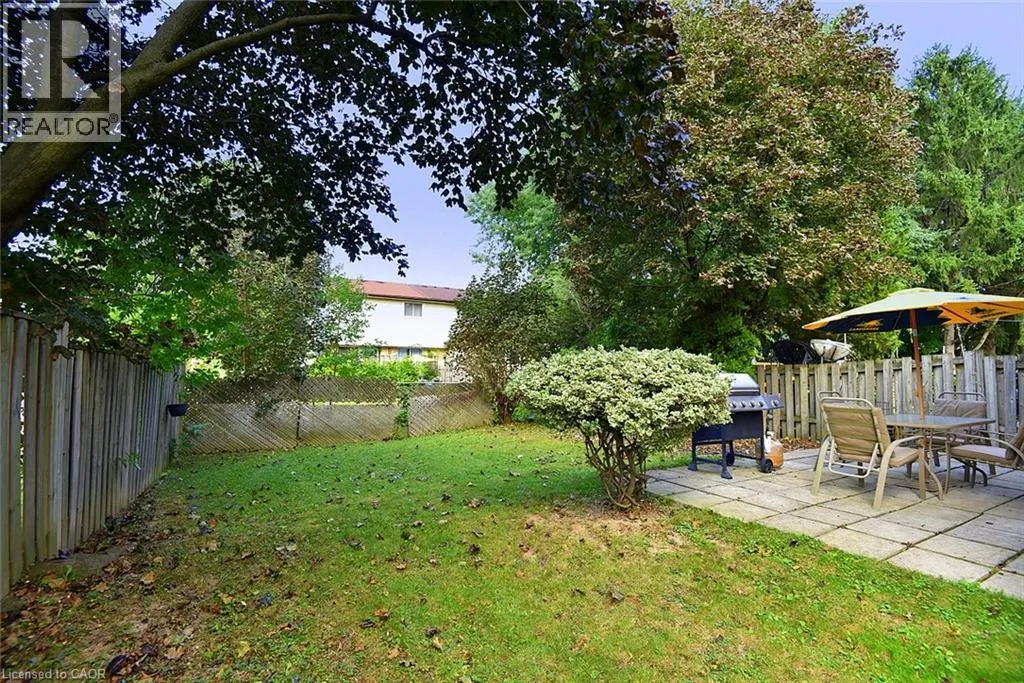 100 GOLDEN ORCHARD Drive