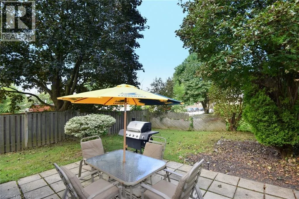 100 GOLDEN ORCHARD Drive
