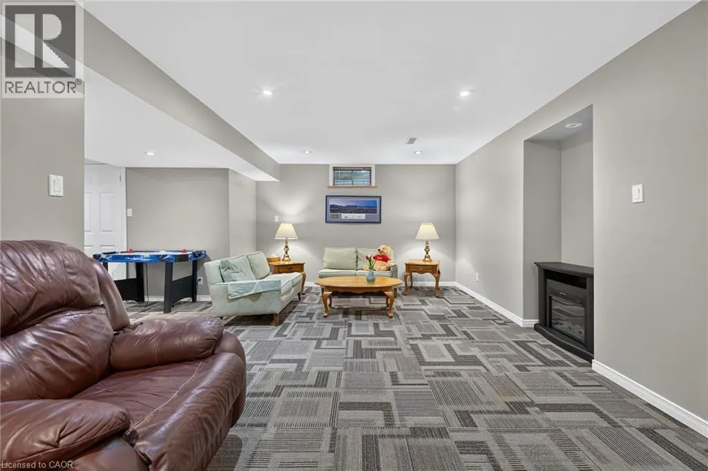 3412 VINEHAVEN Trail