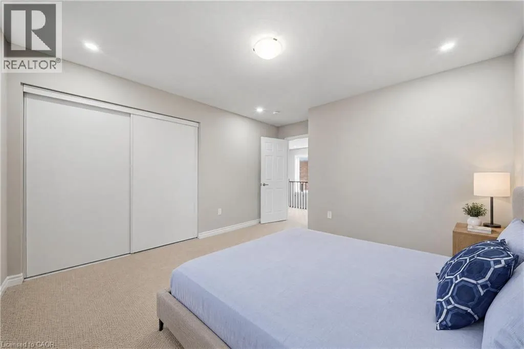 50 WILLIAM NADOR Street