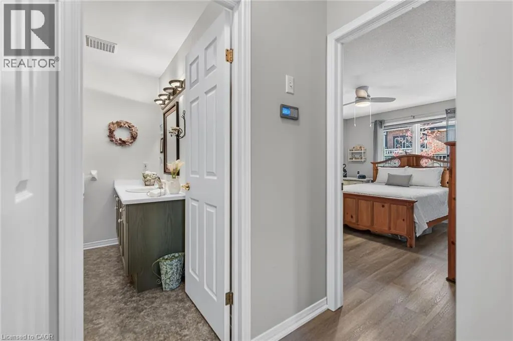 303 CENTRAL Avenue Unit# 5 #5