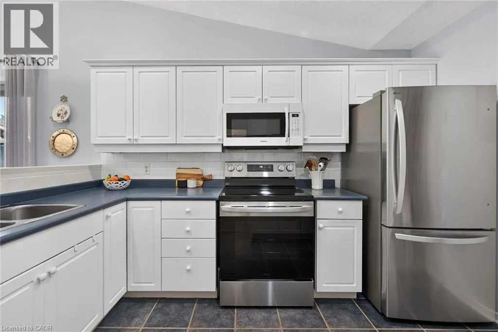 303 CENTRAL Avenue Unit# 5 #5