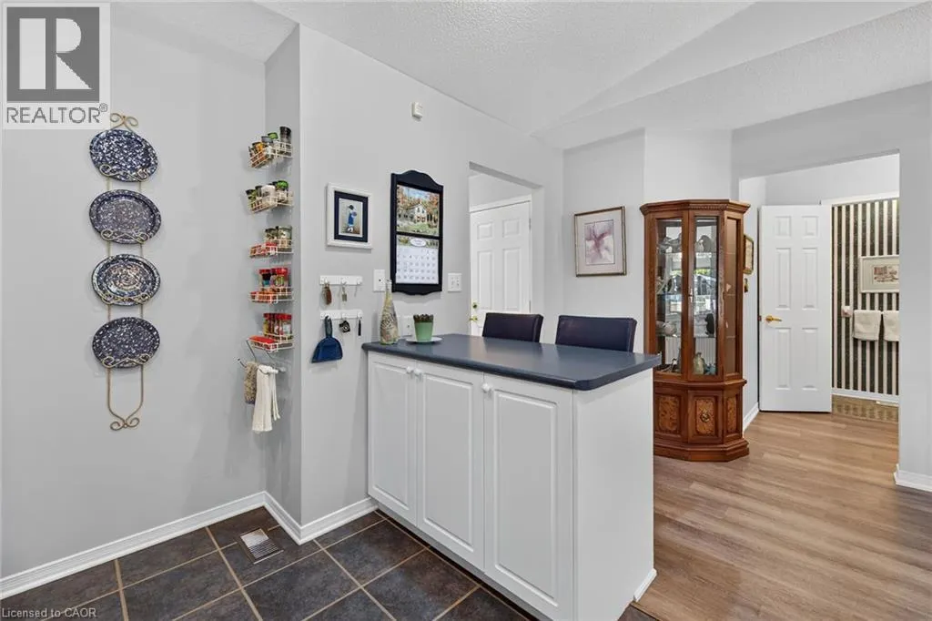 303 CENTRAL Avenue Unit# 5 #5