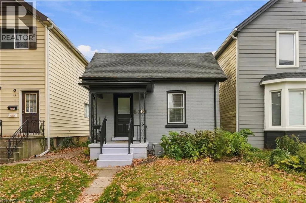 40 AIKMAN Avenue
