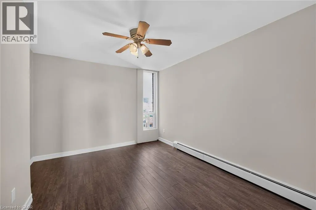 141 CATHARINE Street S Unit# 1004 #1004