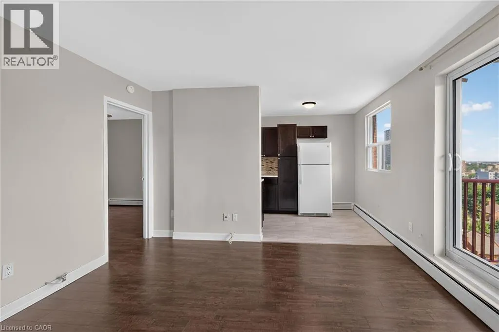 141 CATHARINE Street S Unit# 1004 #1004