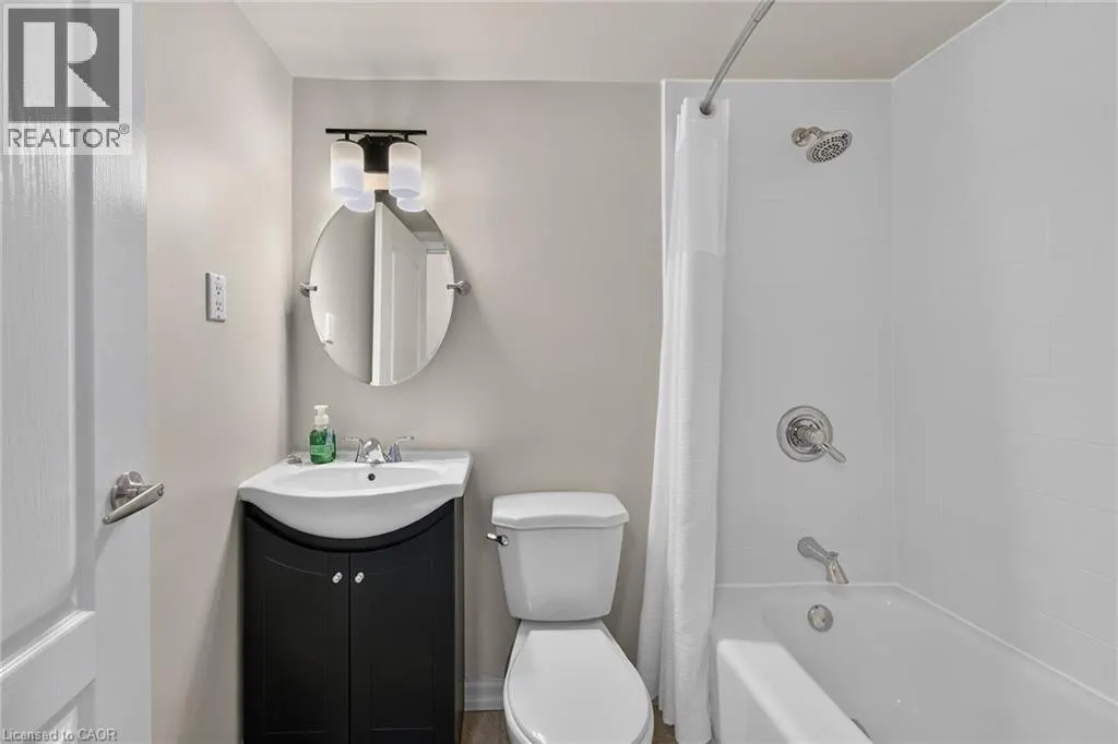 141 CATHARINE Street S Unit# 1004 #1004