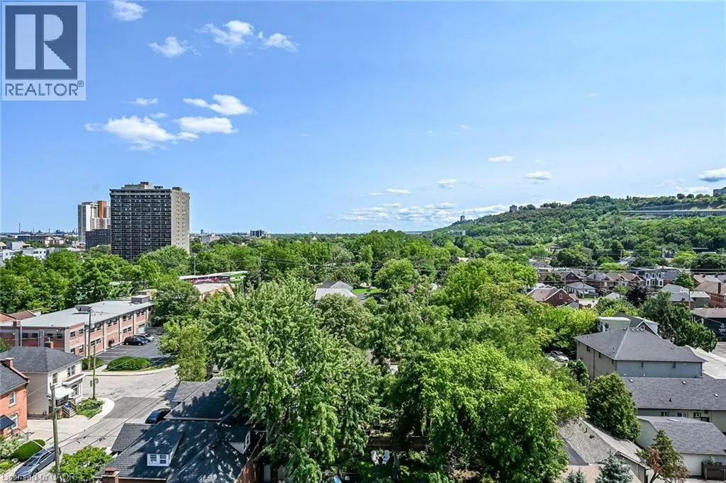 141 CATHARINE Street S Unit# 1004 #1004