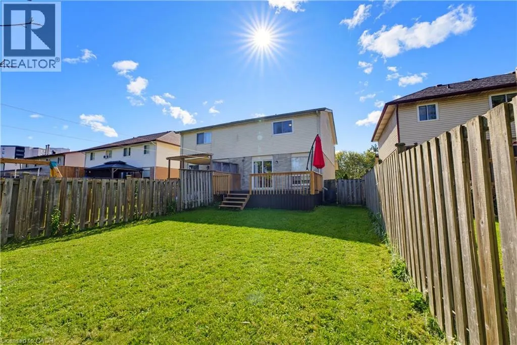80 HIGHLAND Crescent