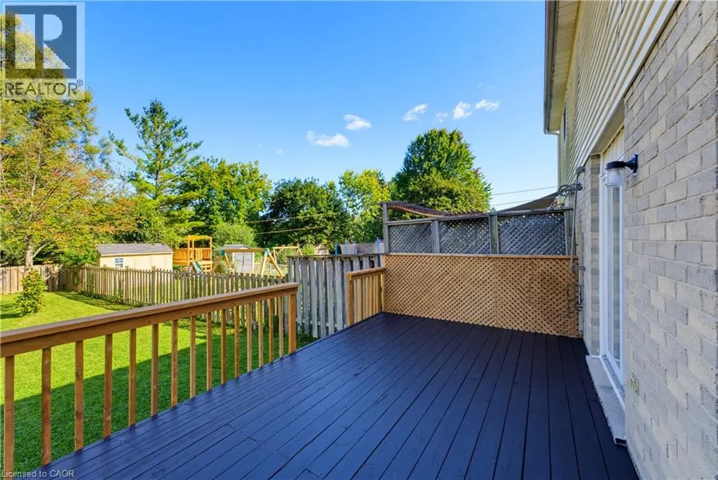 80 HIGHLAND Crescent