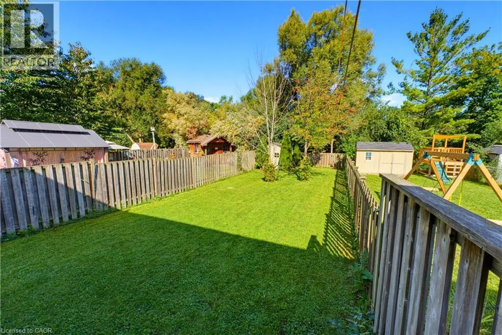 80 HIGHLAND Crescent