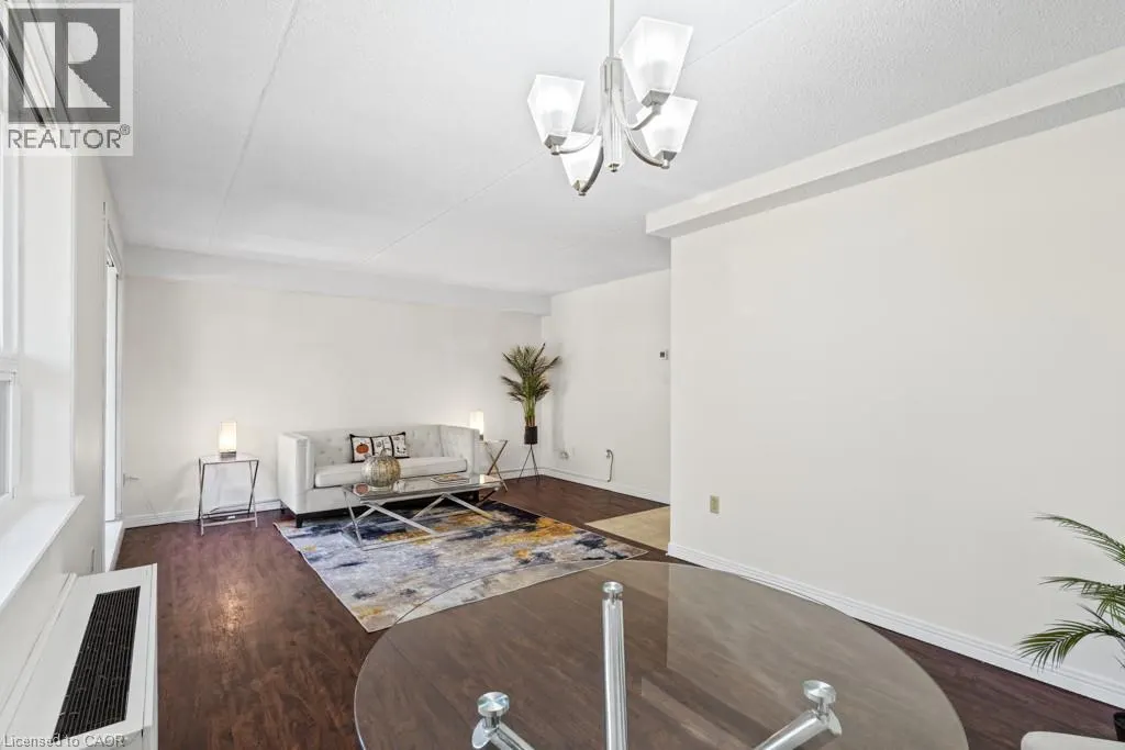 88 TOLLGATE Road Unit# 201 #201
