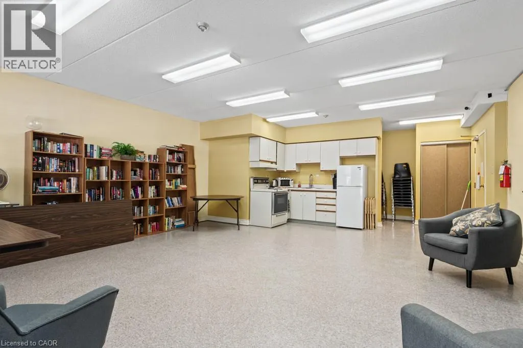 88 TOLLGATE Road Unit# 201 #201