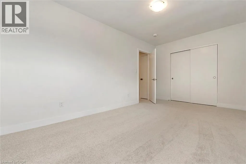 59 WOODMAN Drive N