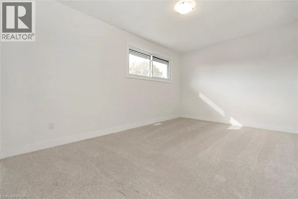 59 WOODMAN Drive N