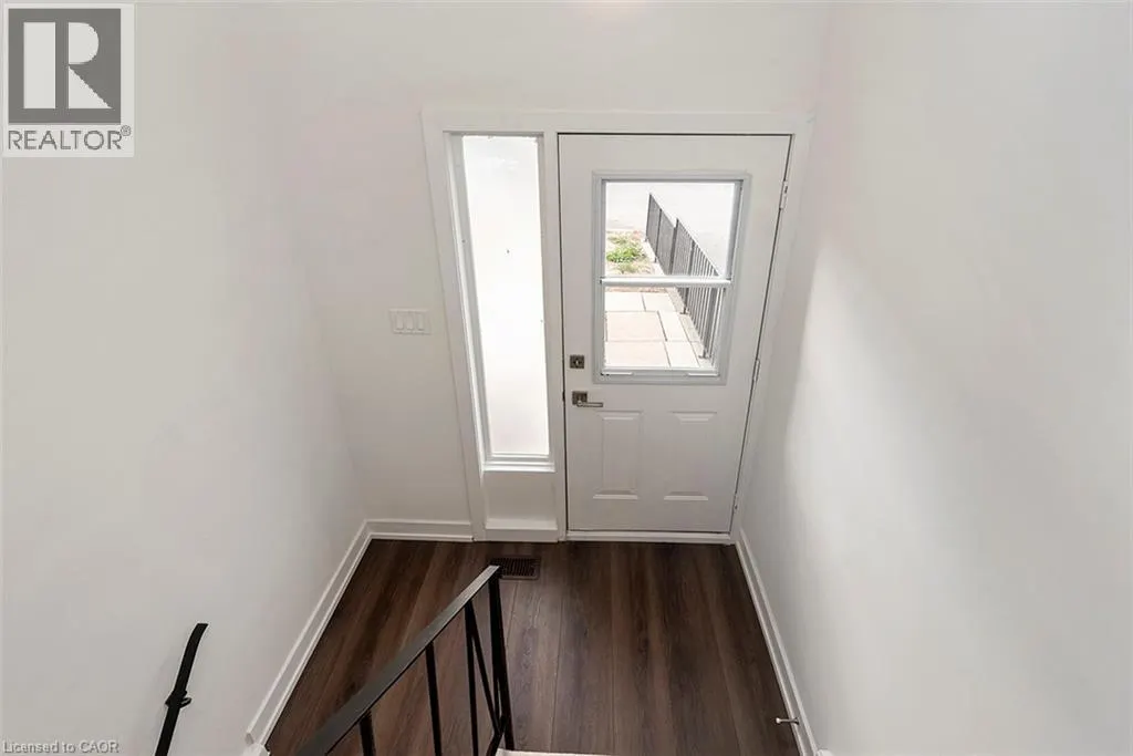 59 WOODMAN Drive N