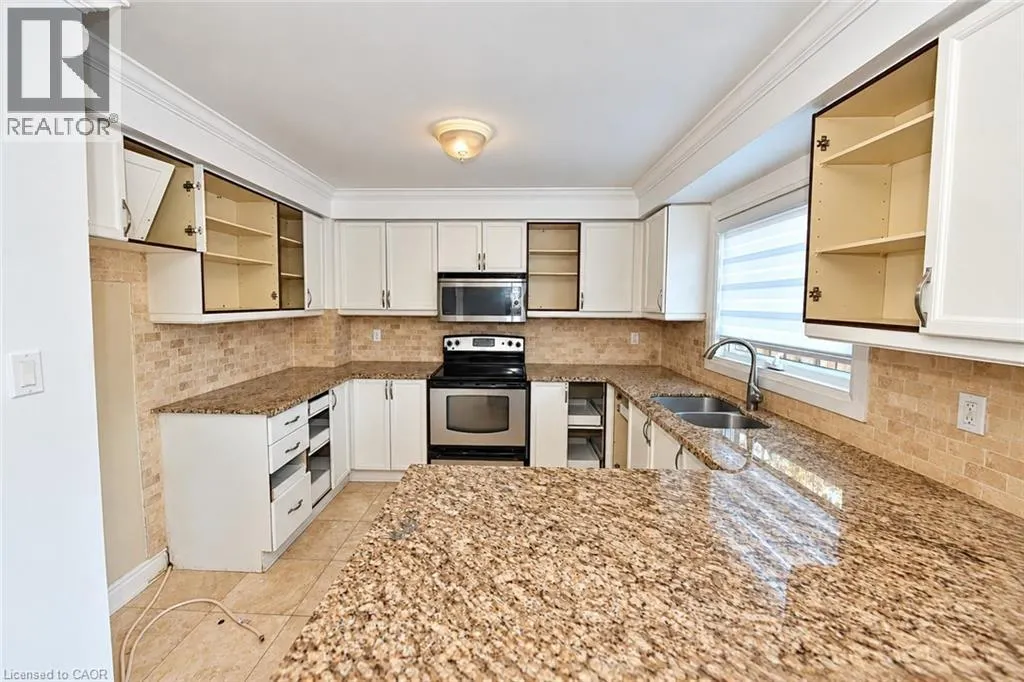 1307 SADDLER Circle