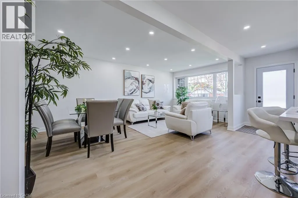 387 EAST 19TH Street Unit# Upper #Upper