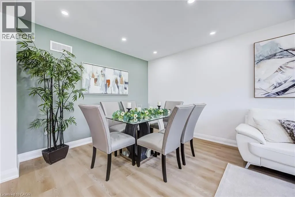 387 EAST 19TH Street Unit# Upper #Upper