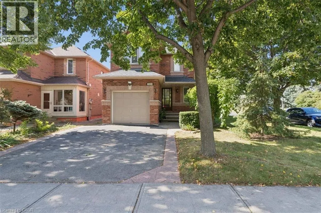 2524 LOGAN Avenue