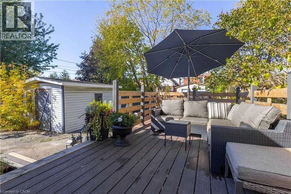 103 TUXEDO Avenue N