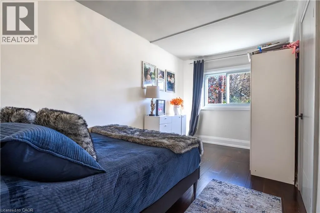 103 TUXEDO Avenue N