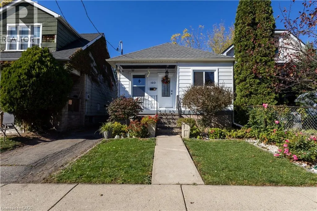 103 TUXEDO Avenue N