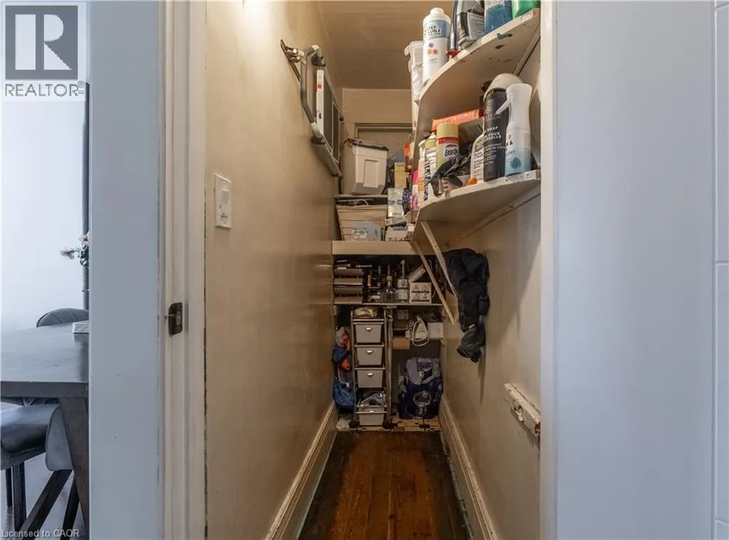 103 TUXEDO Avenue N