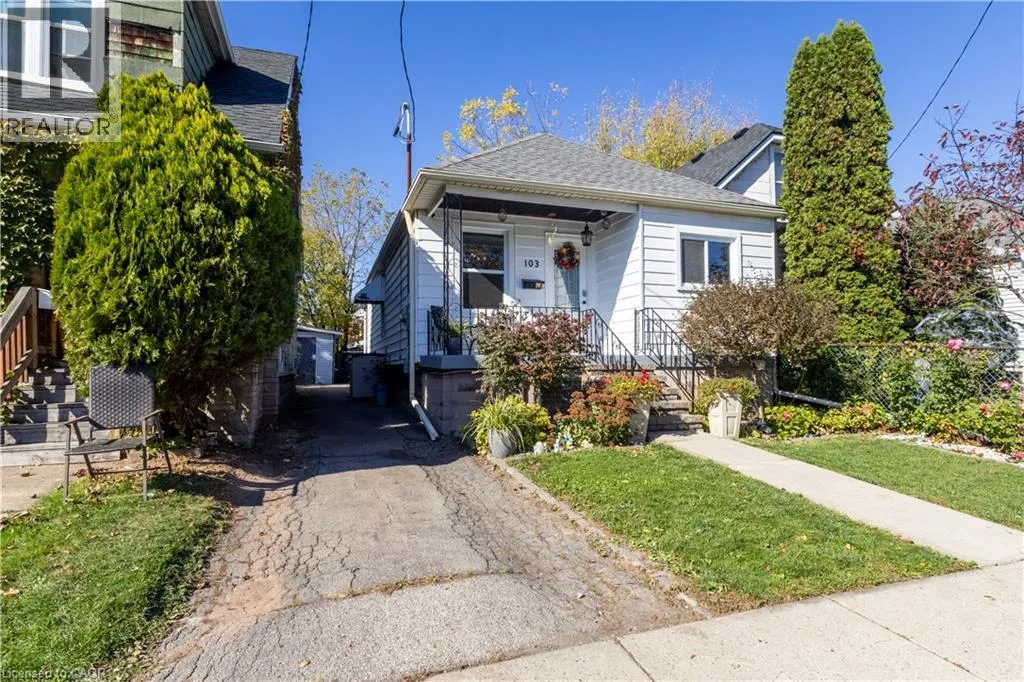 103 TUXEDO Avenue N