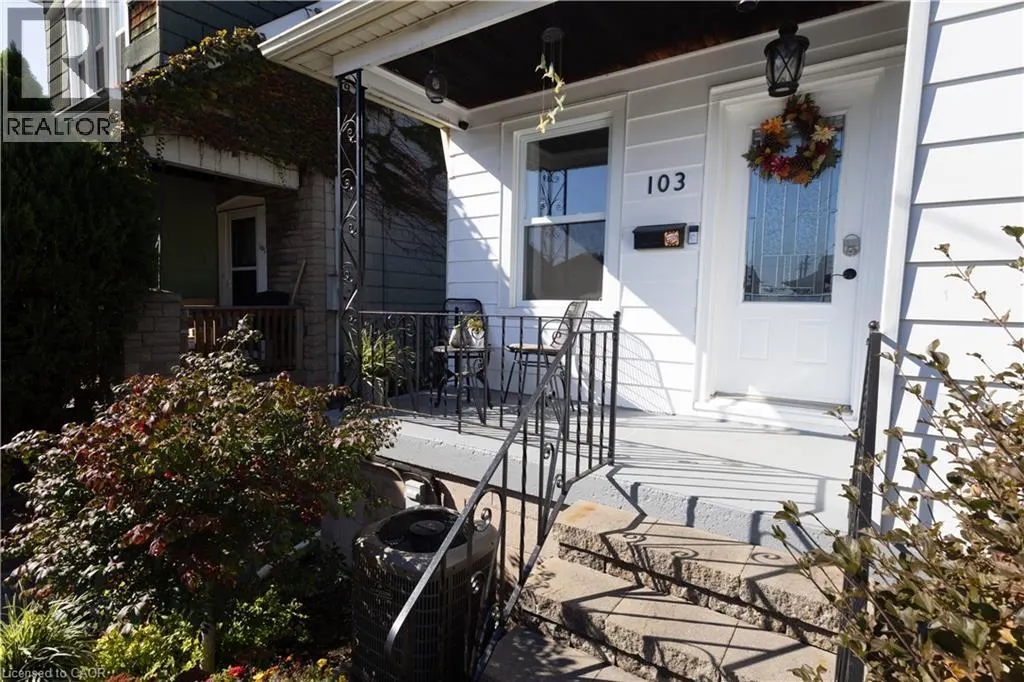 103 TUXEDO Avenue N