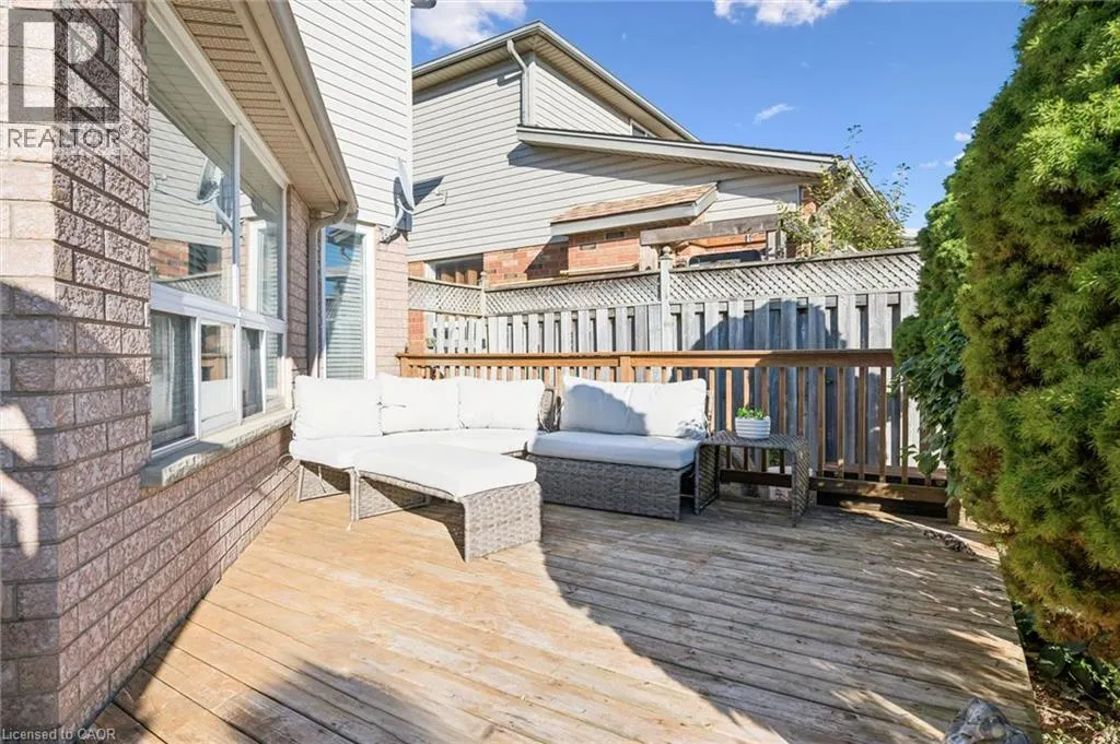 227 GREEN VISTA Drive