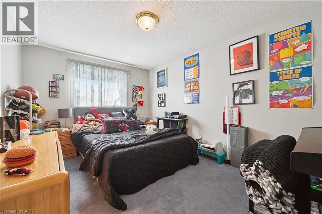 227 GREEN VISTA Drive