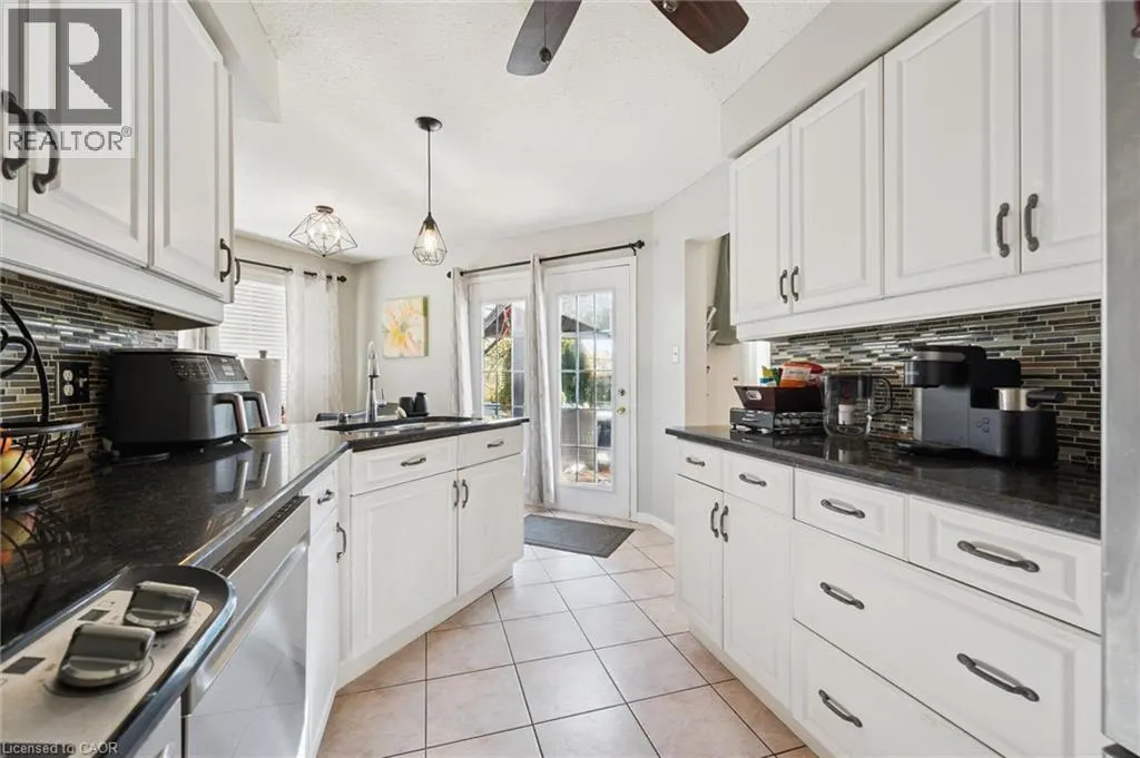 227 GREEN VISTA Drive