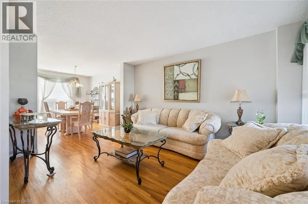227 GREEN VISTA Drive