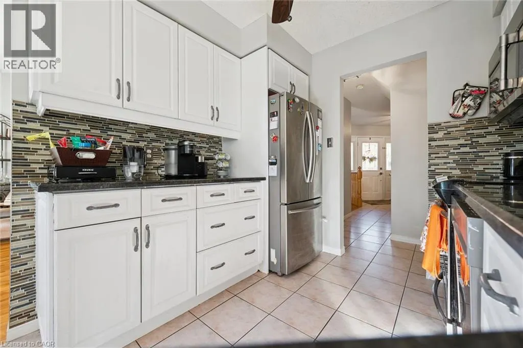 227 GREEN VISTA Drive