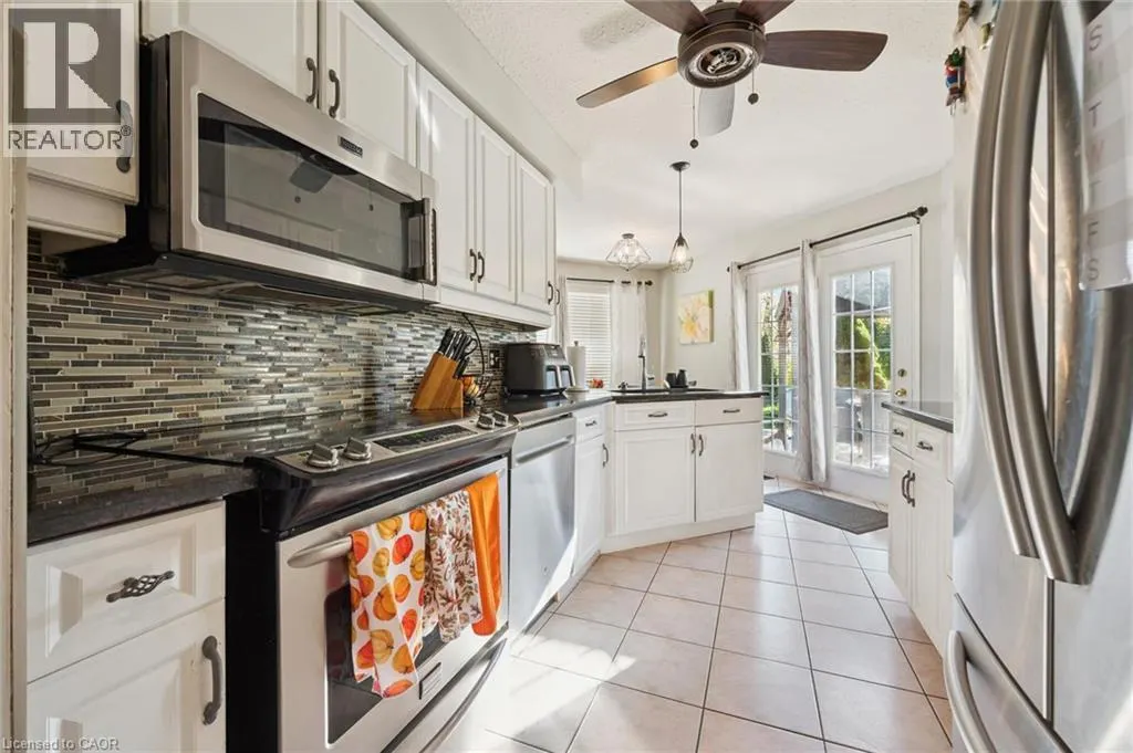 227 GREEN VISTA Drive