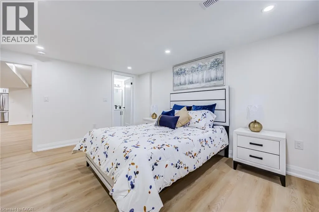 387 EAST 19TH Street Unit# Lower #Lower