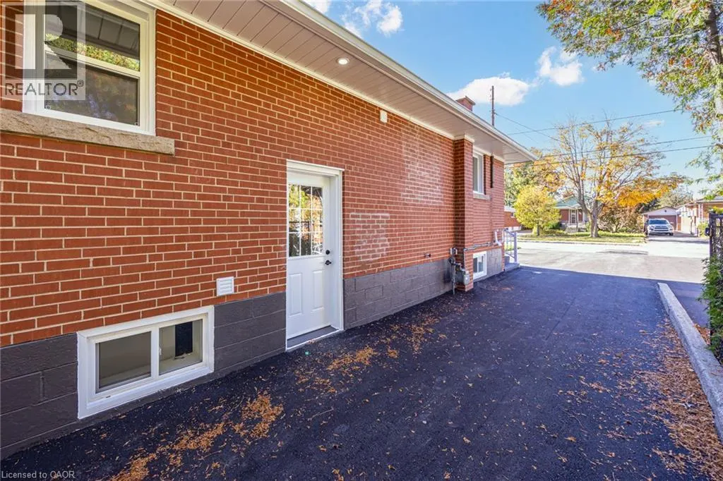 387 EAST 19TH Street Unit# Lower #Lower