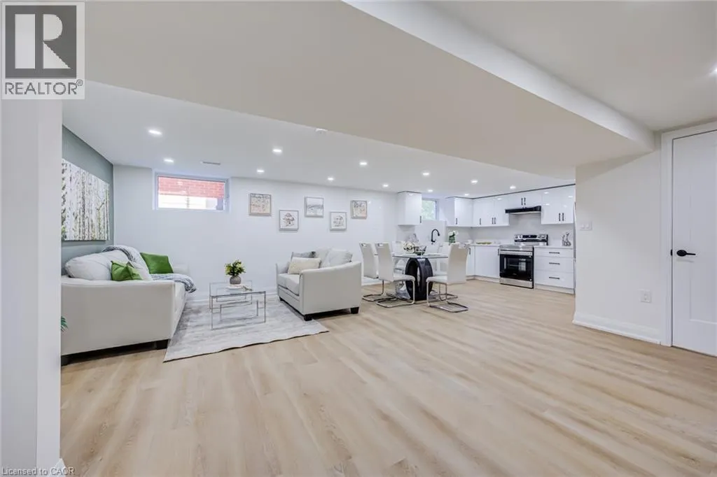 387 EAST 19TH Street Unit# Lower #Lower