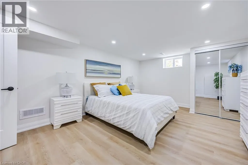 387 EAST 19TH Street Unit# Lower #Lower