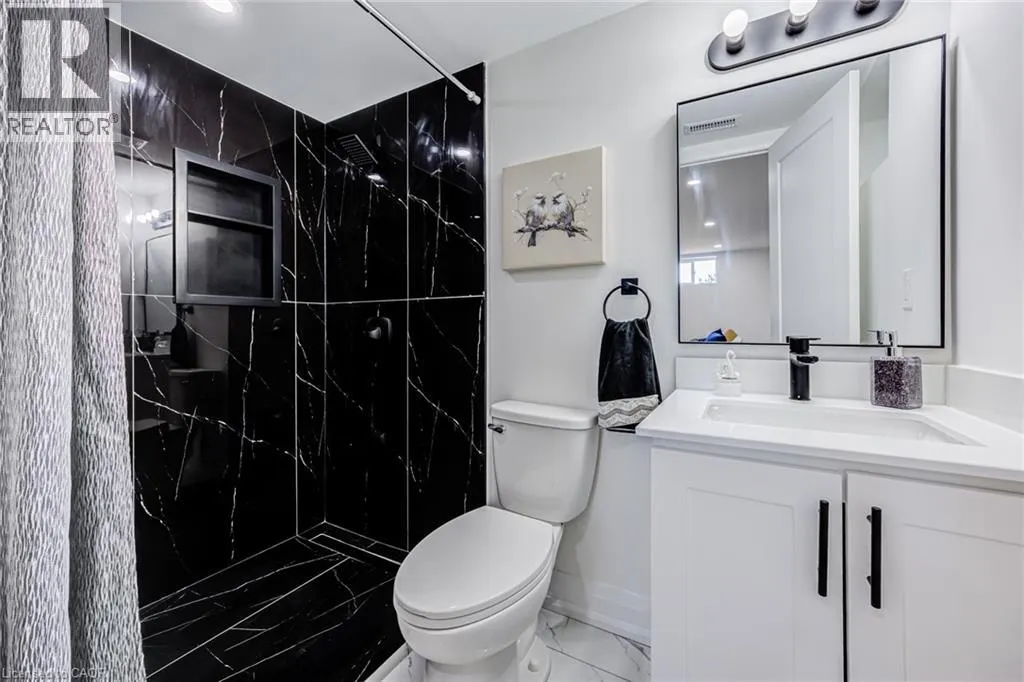 387 EAST 19TH Street Unit# Lower #Lower