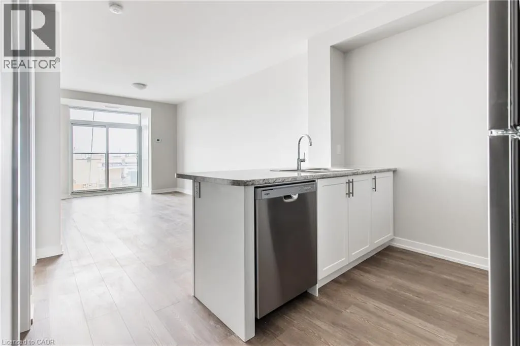 870 QUEENSTON Road Unit# 1211 #1211