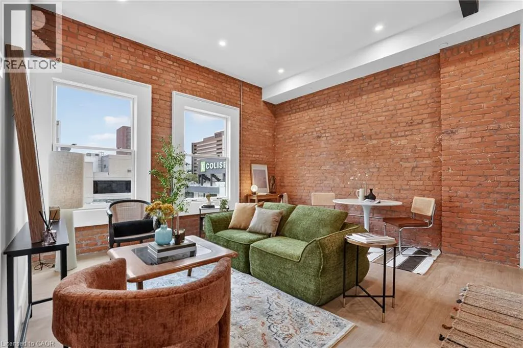 56 YORK Boulevard Unit# 212 #212