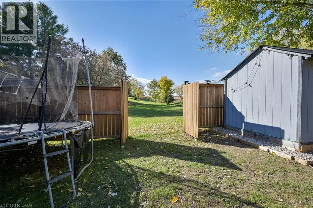 137 ELGIN Street