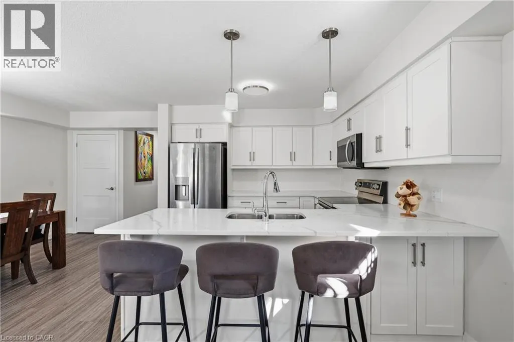 137 ELGIN Street