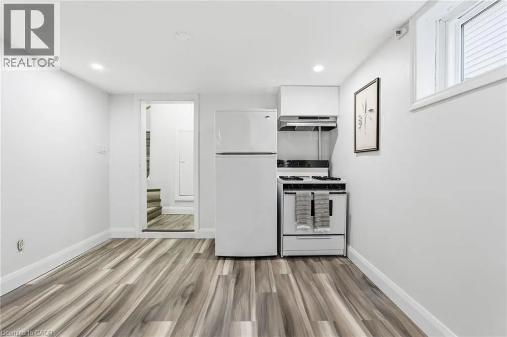 53 LIVINGSTON Avenue