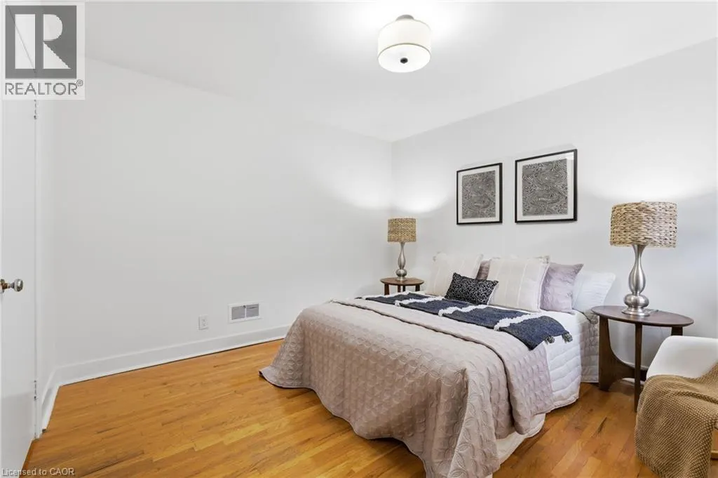 53 LIVINGSTON Avenue