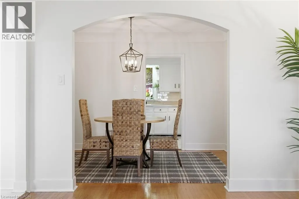 53 LIVINGSTON Avenue