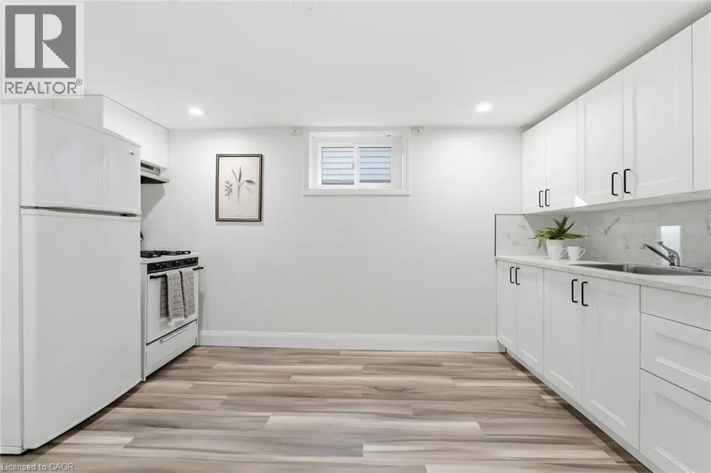 53 LIVINGSTON Avenue